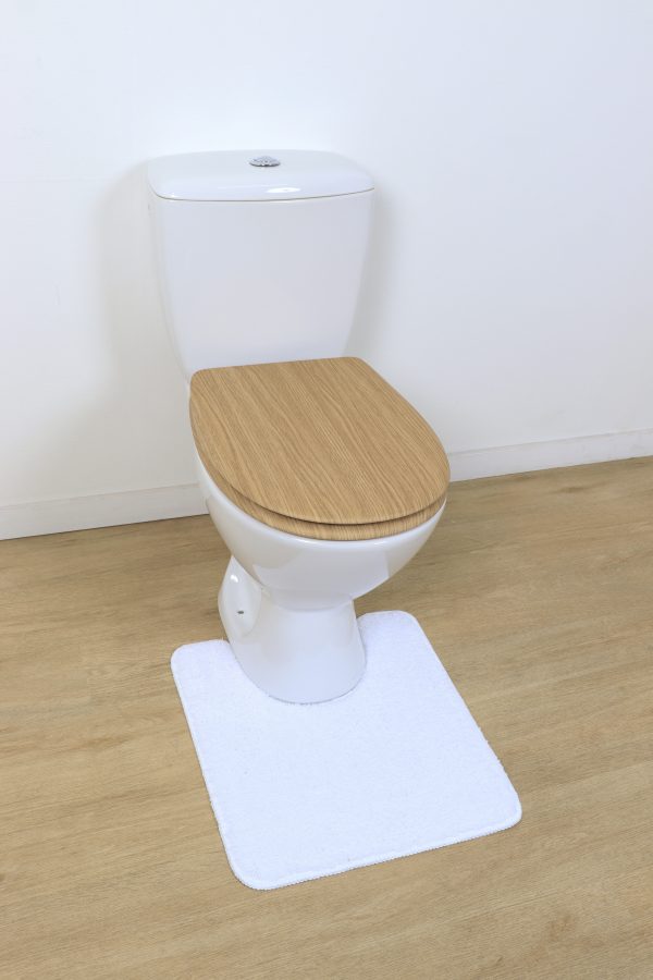 TENDANCE TOILET SEAT MDF WITH STAINLESS STEEL HARDWARE, NATURAL OAK - Image 2