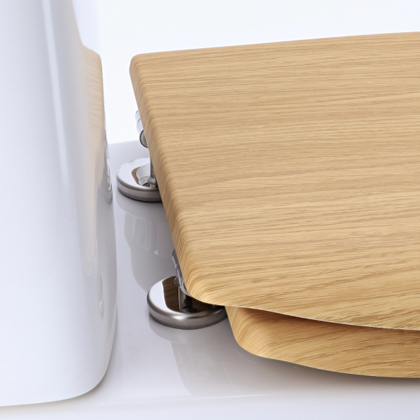 TENDANCE TOILET SEAT MDF WITH STAINLESS STEEL HARDWARE, NATURAL OAK - Image 4
